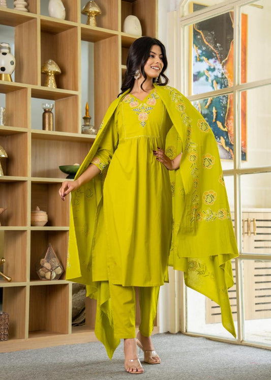 Cotton Fabric Suit with Malmal Dupatta – Embroidered Neckline