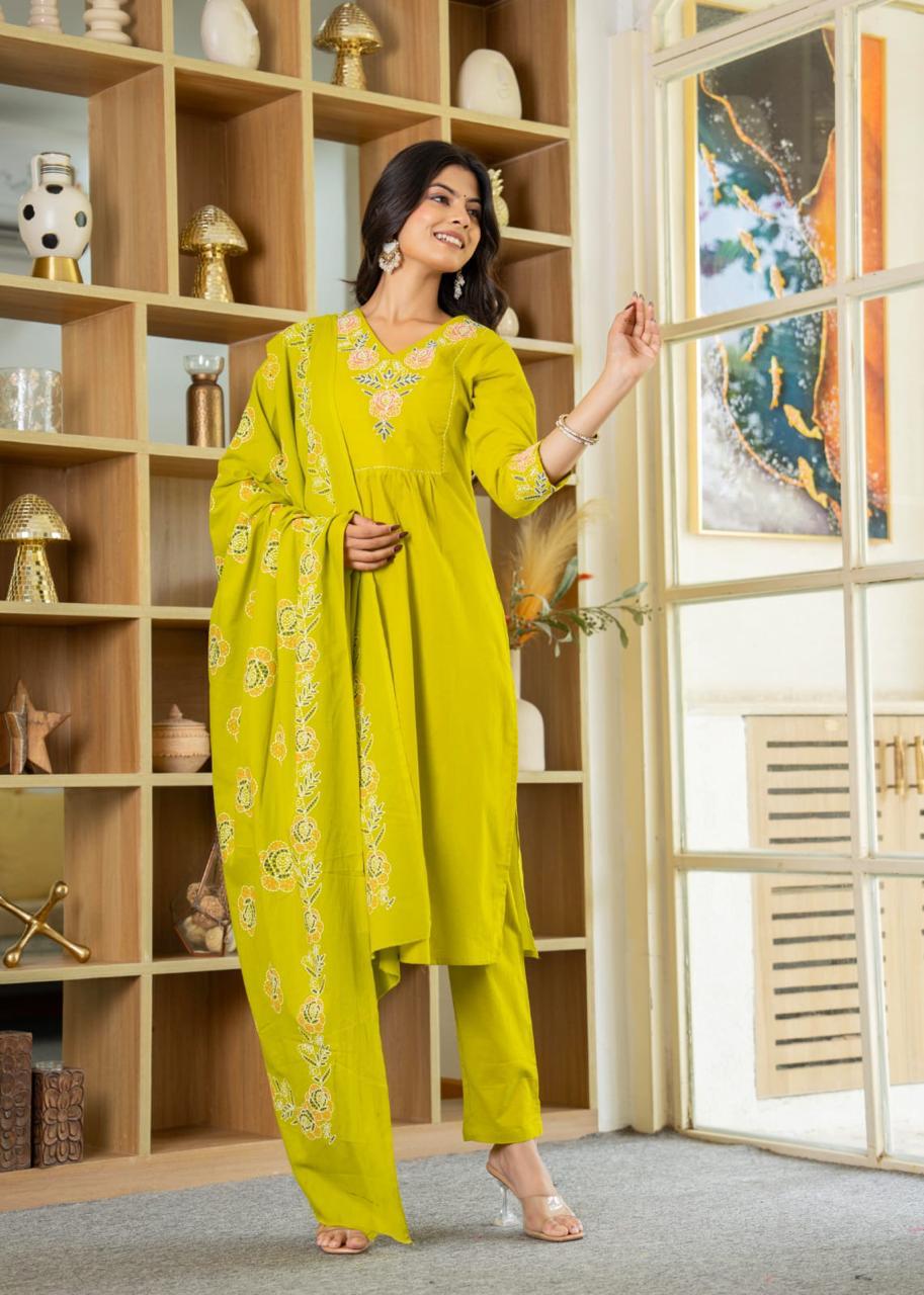 Cotton Fabric Suit with Malmal Dupatta – Embroidered Neckline