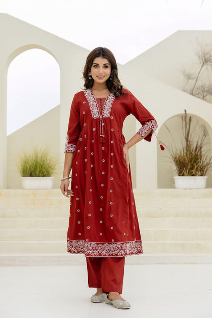 A-Line Kurta Set with Pant & Malmal Dupatta – Handwork Embroidery