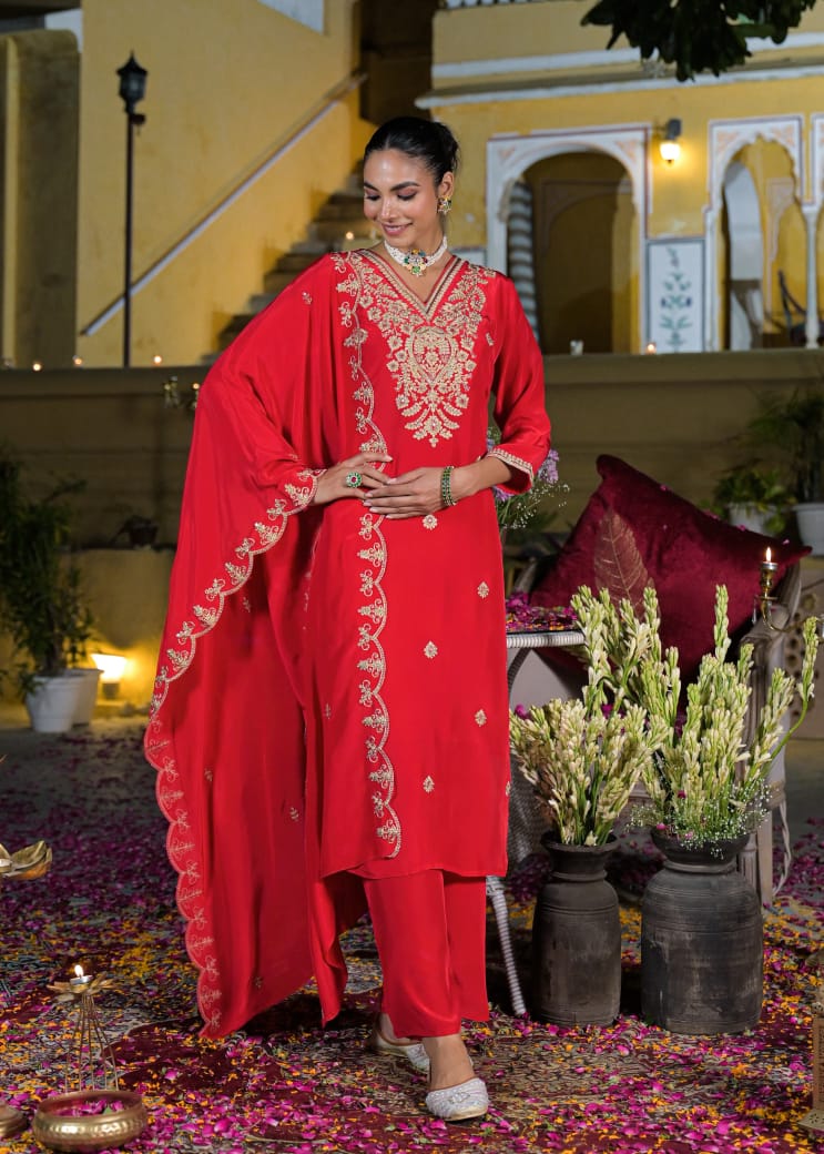 Crape Silk Suit with Silk Dupatta